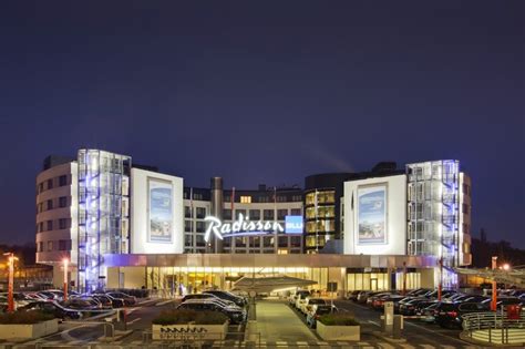 radisson blu hamburg airport buchen